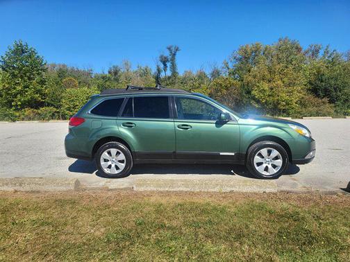 2012 Subaru Outback 2.5i Limited