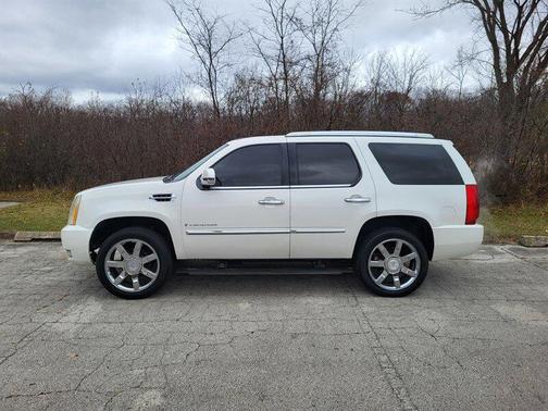 2008 Cadillac Escalade Base