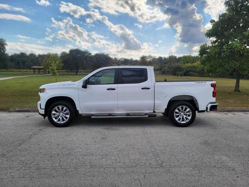 2019 Chevrolet Silverado 1500 Custom