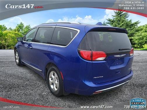 2018 Chrysler Pacifica Hybrid Limited