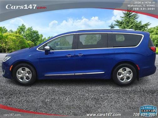 2018 Chrysler Pacifica Hybrid Limited
