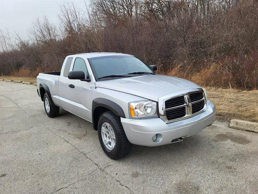 2007 Dodge Dakota SLT Club Cab