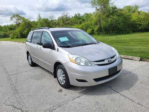 Silver Shadow Pearl 2006 Toyota Sienna LE