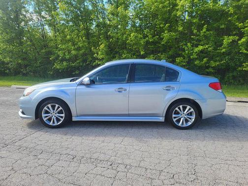Twilight Blue Metallic 2014 Subaru Legacy Premium