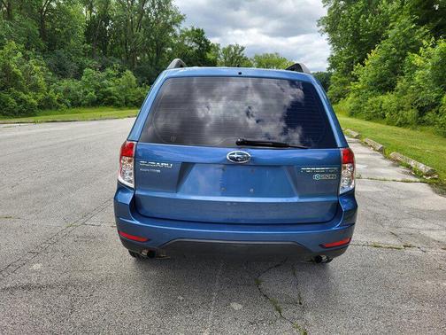 Newport Blue Pearl 2010 Subaru Forester 2.5 X
