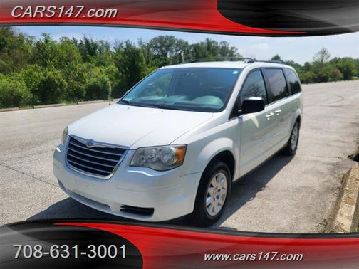 Stone White Clearcoat 2010 Chrysler Town & Country LX
