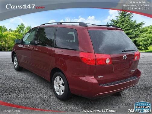 2009 Toyota Sienna LE