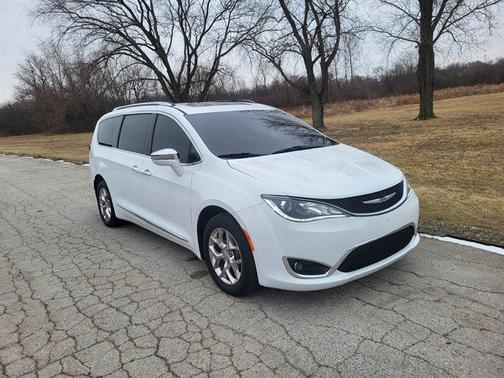 2020 Chrysler Pacifica Limited