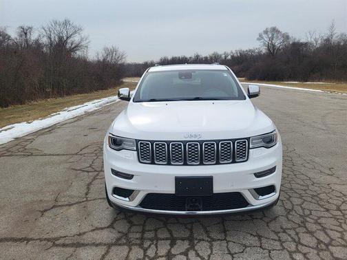 2018 Jeep Grand Cherokee Summit