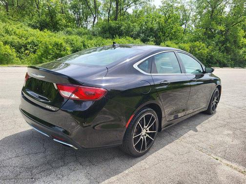 Granite Crystal Metallic Clearcoat 2015 Chrysler 200 C