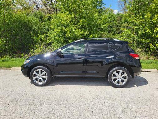 Sapphire Black 2013 Nissan Murano LE