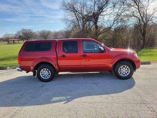 Cayenne Red 2014 Nissan Frontier SV