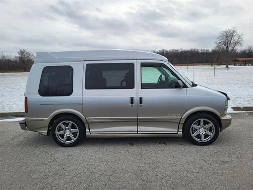2005 Chevrolet Astro Base