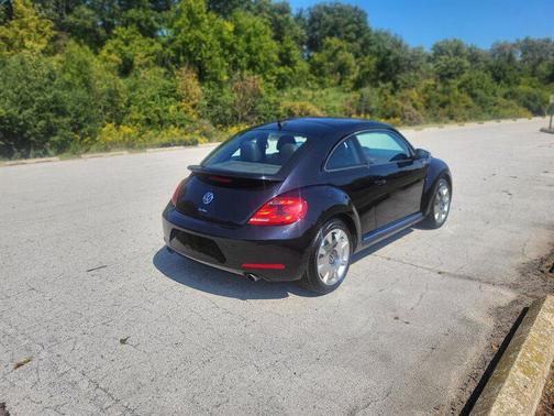 2013 Volkswagen Beetle 2.0T Fender Edition