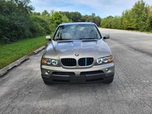 2005 BMW X5 3.0i