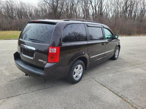 2010 Dodge Grand Caravan SXT