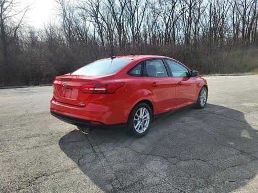 Race Red 2015 Ford Focus SE