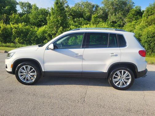 Candy White 2013 Volkswagen Tiguan SE