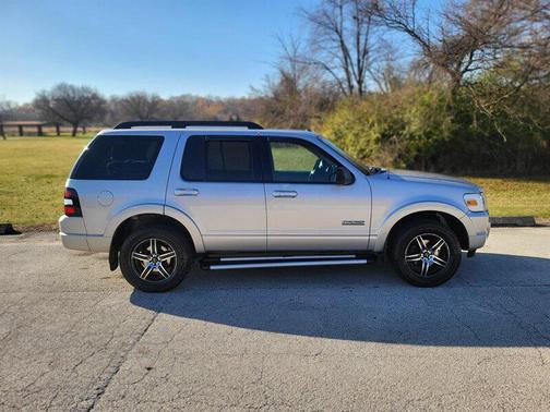 2008 Ford Explorer XLT