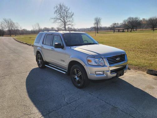 2008 Ford Explorer XLT