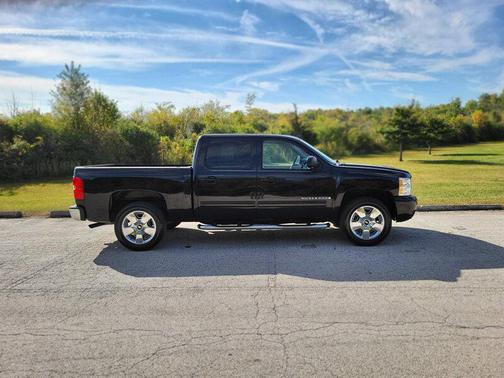 2009 Chevrolet Silverado 1500 LTZ Crew Cab