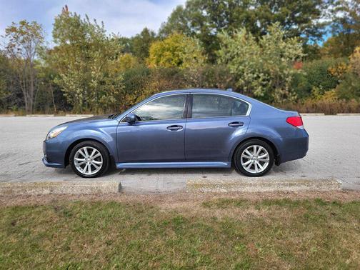 2013 Subaru Legacy Limited