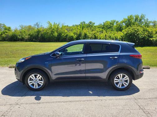 Pacific Blue 2018 Kia Sportage LX