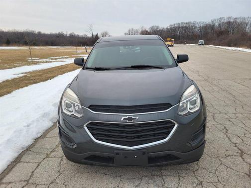 Nightfall Gray Metallic 2017 Chevrolet Equinox LS
