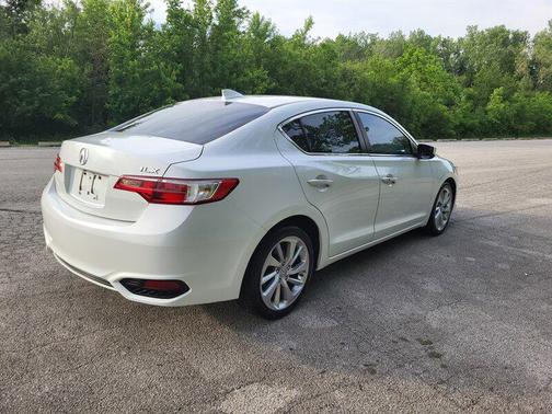 Bellanova White Pearl 2016 Acura ILX 2.4L