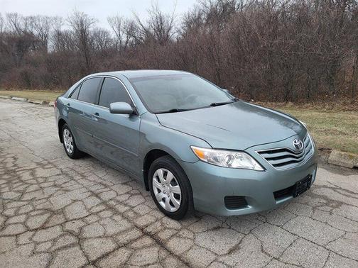 2010 Toyota Camry LE