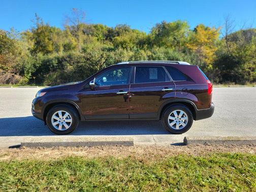 2012 Kia Sorento LX