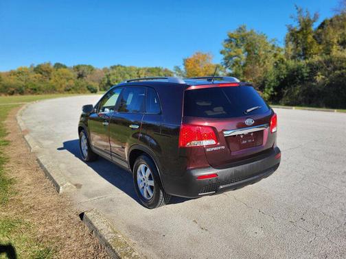 2012 Kia Sorento LX