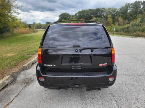 2007 GMC Envoy Denali