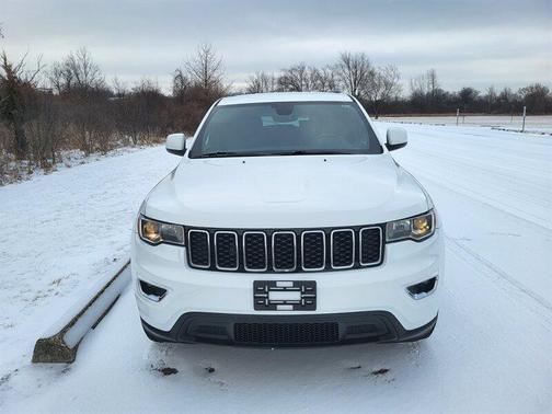 2017 Jeep Grand Cherokee Laredo