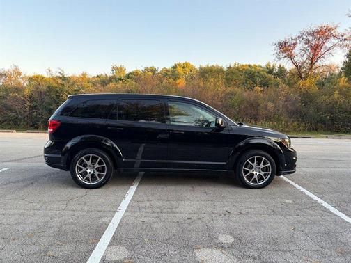 Pitch Black Clearcoat 2016 Dodge Journey R/T