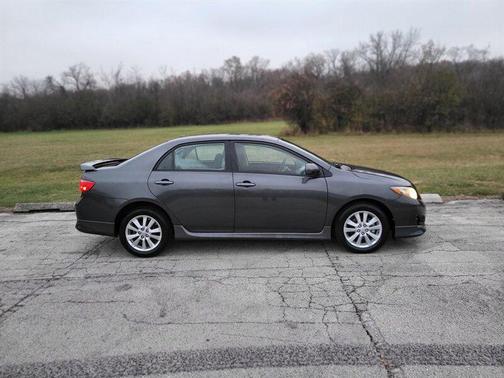 2009 Toyota Corolla S