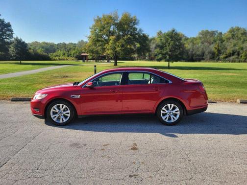 2012 Ford Taurus SEL