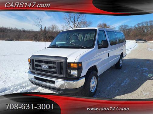 2011 Ford E350 Super Duty XL