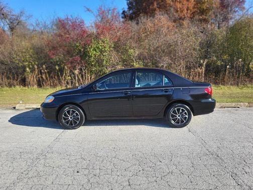 2006 Toyota Corolla LE