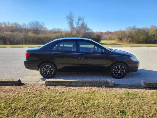 2006 Toyota Corolla LE