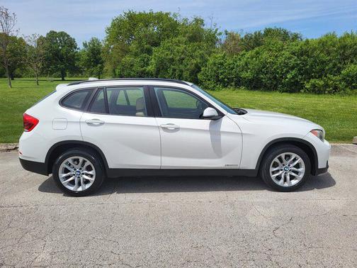 Alpine White 2015 BMW X1 xDrive 28i