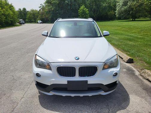 Alpine White 2015 BMW X1 xDrive 28i
