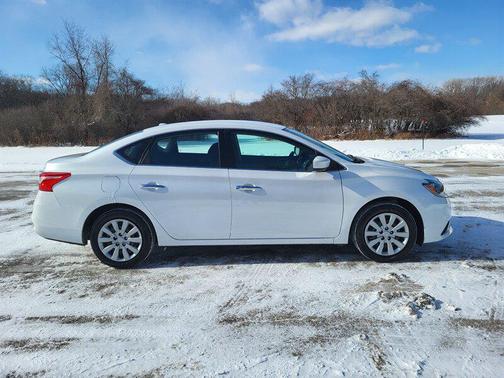 2017 Nissan Sentra SV