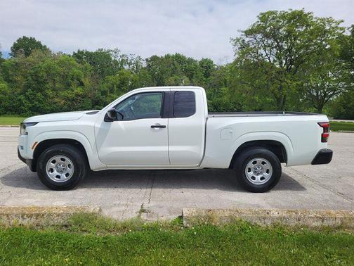 Glacier White 2023 Nissan Frontier S