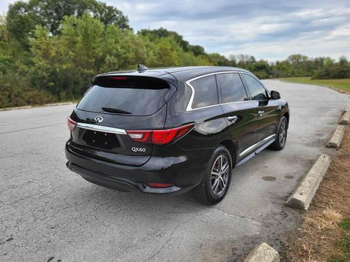 2018 INFINITI QX60 Base