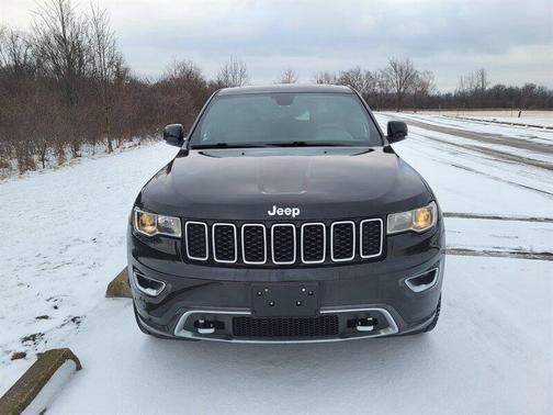 2018 Jeep Grand Cherokee Sterling Edition