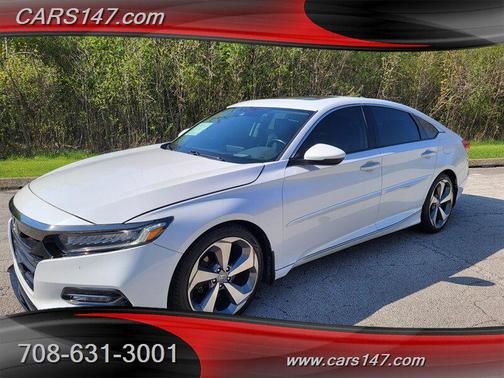 Platinum White Pearl 2018 Honda Accord Touring