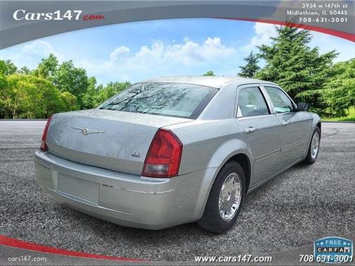 2005 Chrysler 300 Touring