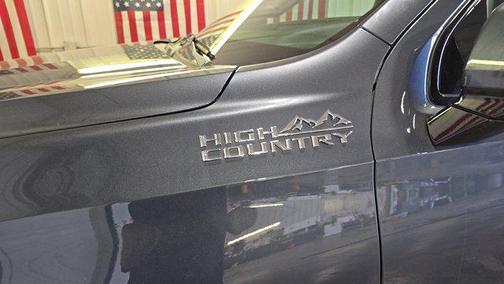 2021 Chevrolet Tahoe 4WD High Country
