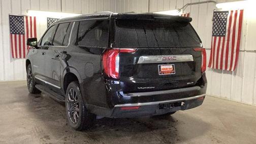 2024 GMC Yukon XL SLT
